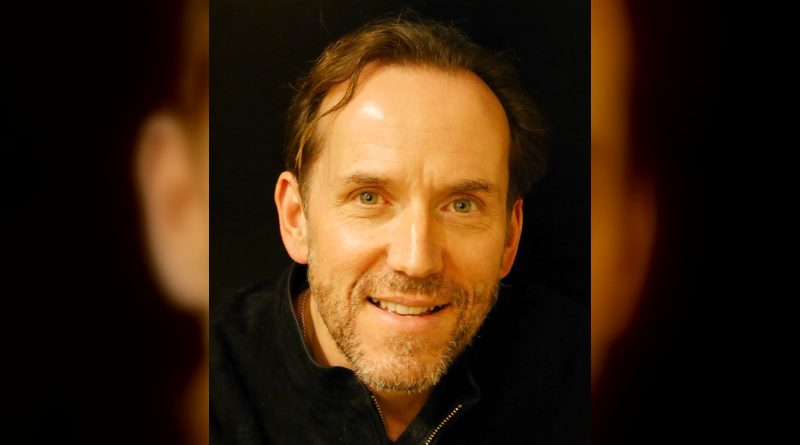 Medvirkende i Professor T: Ben Miller