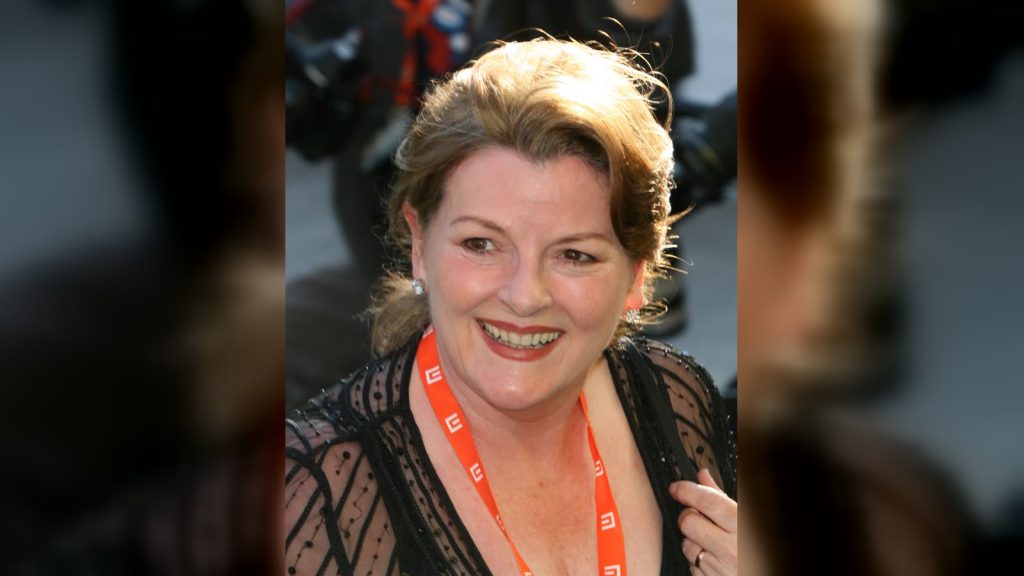 Medvirkende i Vera: Brenda Blethyn