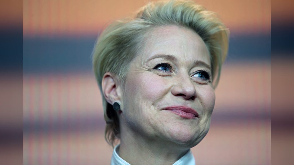 Medvirkende i Gæsten: Trine Dyrholm